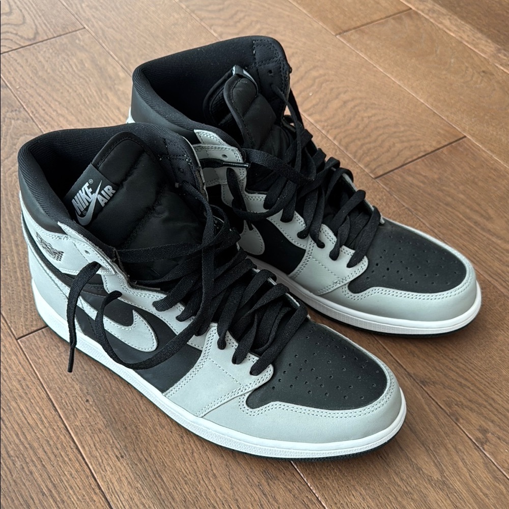 Nike Air Jordan 1 Reverse Shadow size 13